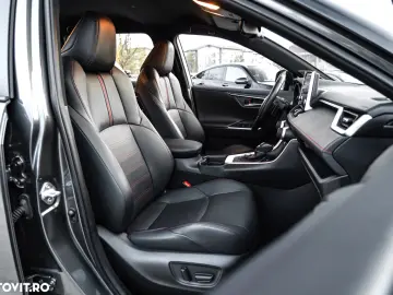 Toyota RAV4 2.5 PHEV VVT-iE 4x4 Style Bi-Tone