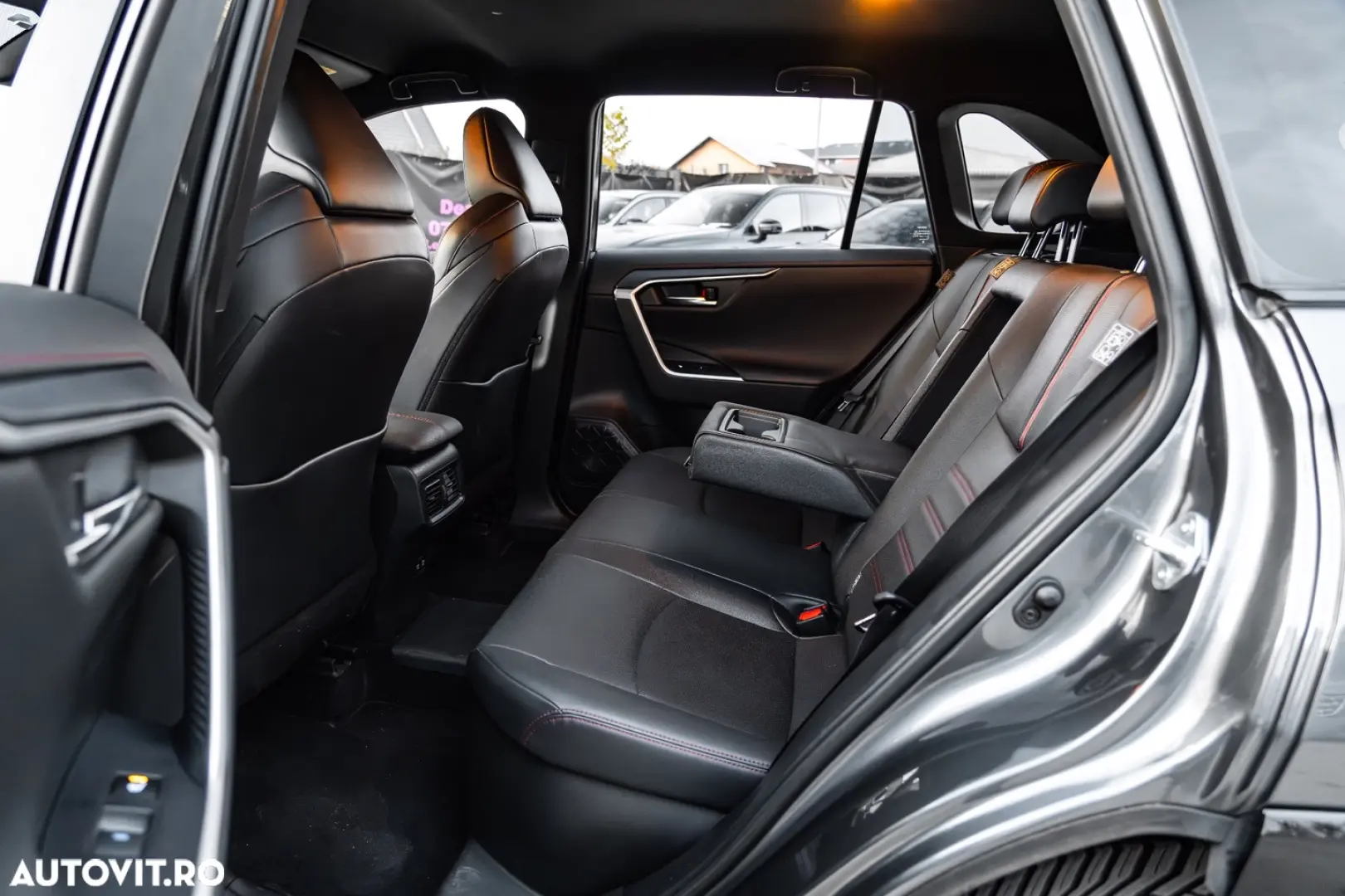 Toyota RAV4 2.5 PHEV VVT-iE 4x4 Style Bi-Tone