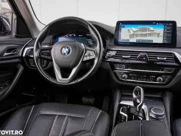 BMW Seria 5 530e xDrive AT PHEV