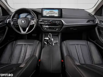 BMW Seria 5 530e xDrive AT PHEV