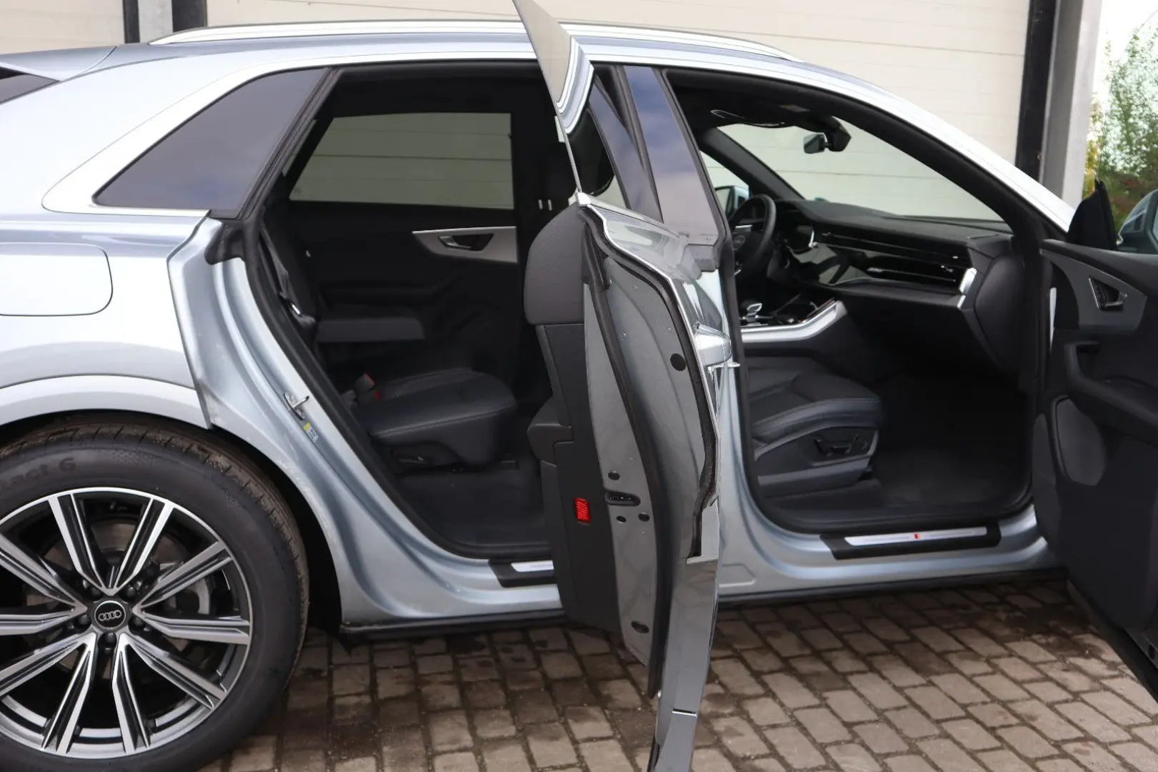 Q8 55 TFSI q S-Line  FACELIFT PANO BELÜFTUNG 360