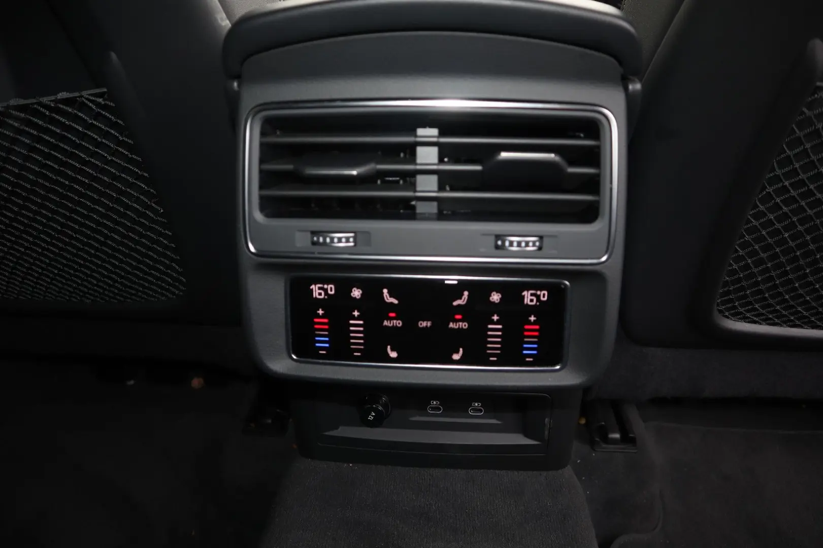 Q8 55 TFSI q S-Line  FACELIFT PANO BELÜFTUNG 360