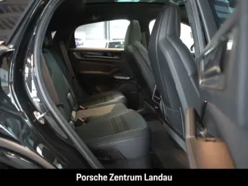 Cayenne Turbo E-Hybrid Coupe HA-Lenkung InnoDriv