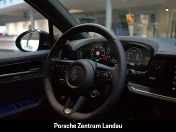 Cayenne Turbo E-Hybrid Coupe HA-Lenkung InnoDriv