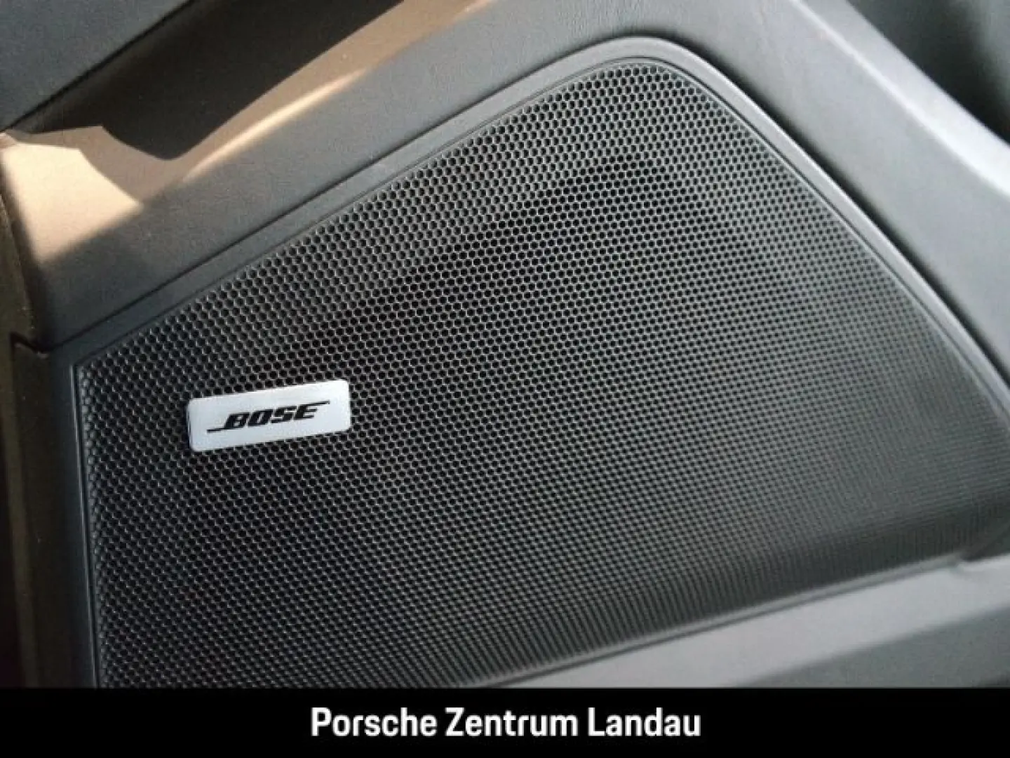 Cayenne Turbo E-Hybrid Coupe HA-Lenkung InnoDriv