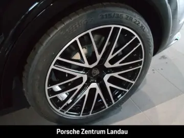 Cayenne Turbo E-Hybrid Coupe HA-Lenkung InnoDriv