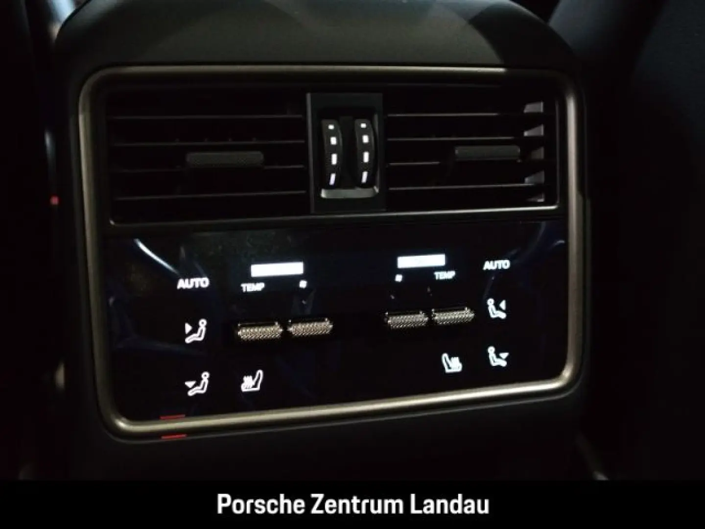 Cayenne Turbo E-Hybrid Coupe HA-Lenkung InnoDriv