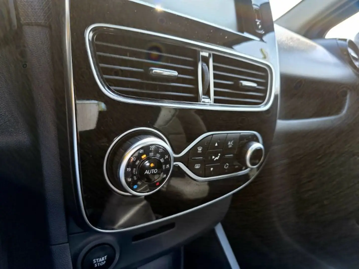 RENAULT CLIO 1.5 dCi 90CP Zen Energy S S