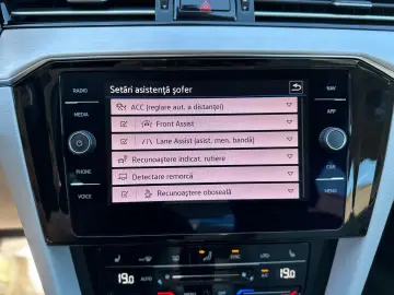 VW Passat• 272 CP• 4 Motion• DSG• Elegance• 2.0 Benzina