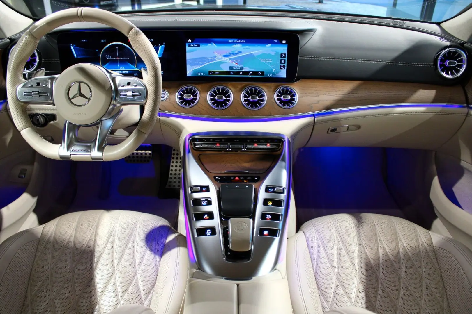 AMG GT 4 53 4Matic  DIS  Night 360