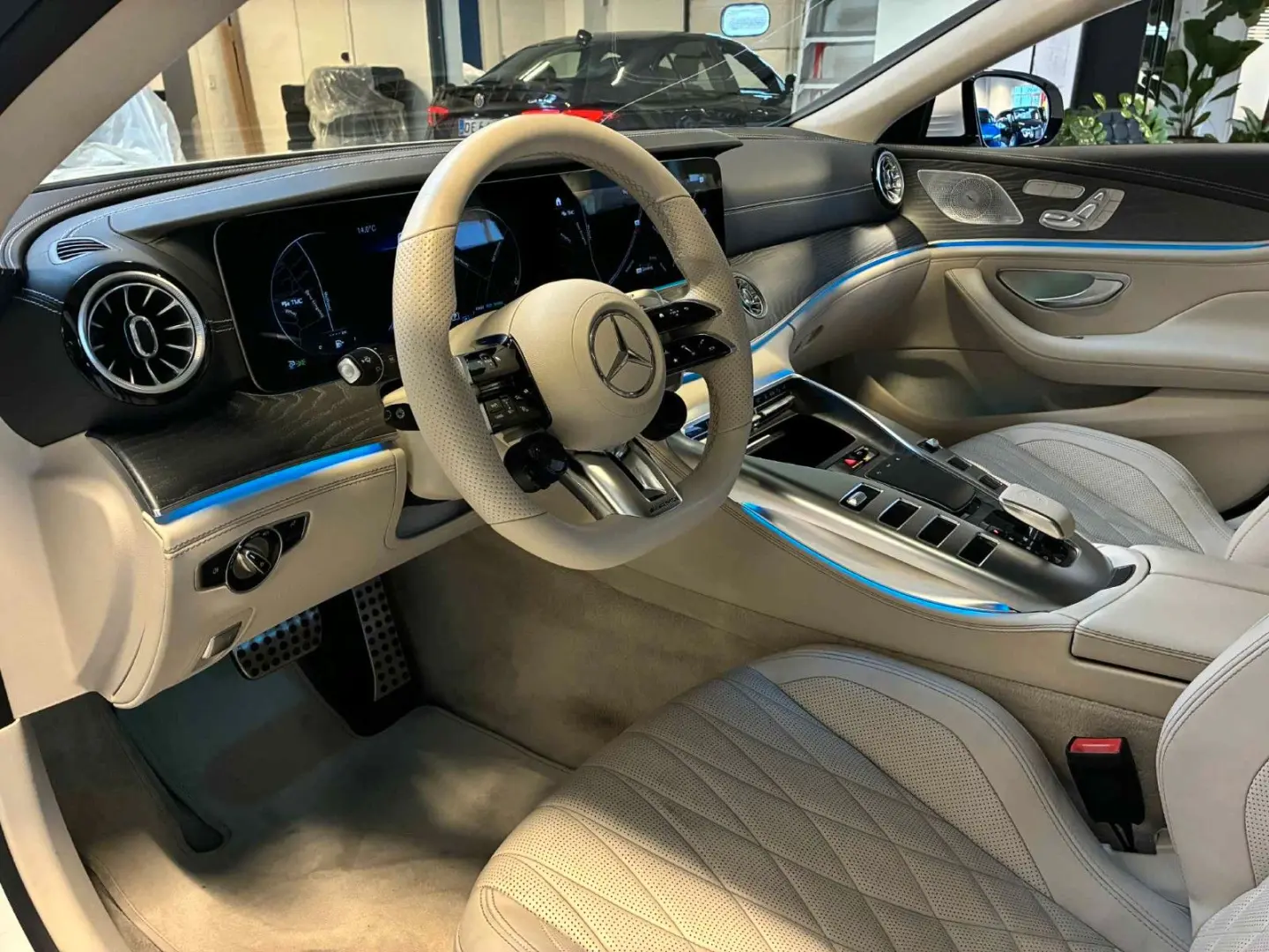 AMG GT43 4Matic ACC HUD BURMESTER 360 MEMO PANO