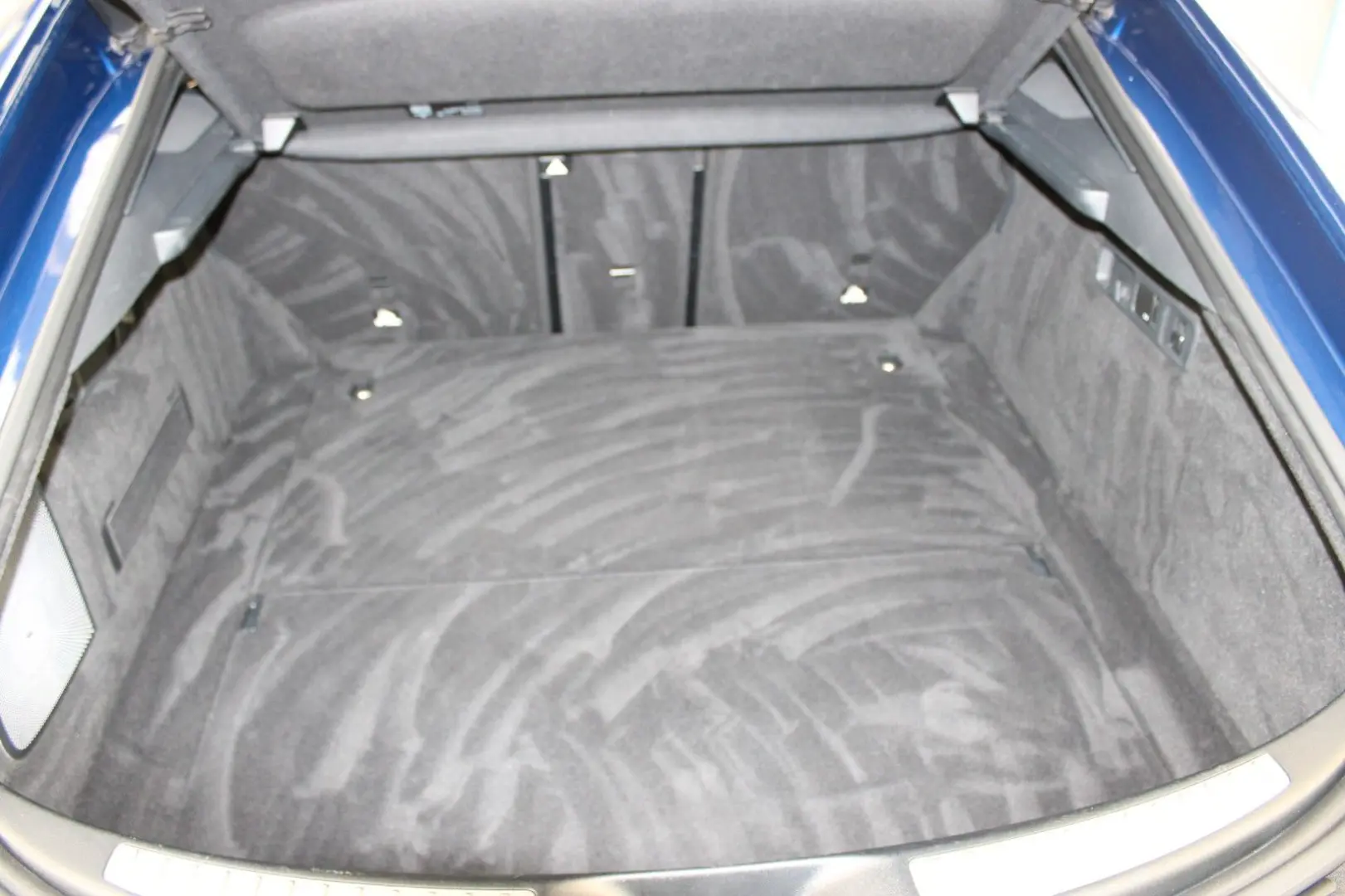 AMG GT 4-trg. 53 4Matic  Schale 360 schda