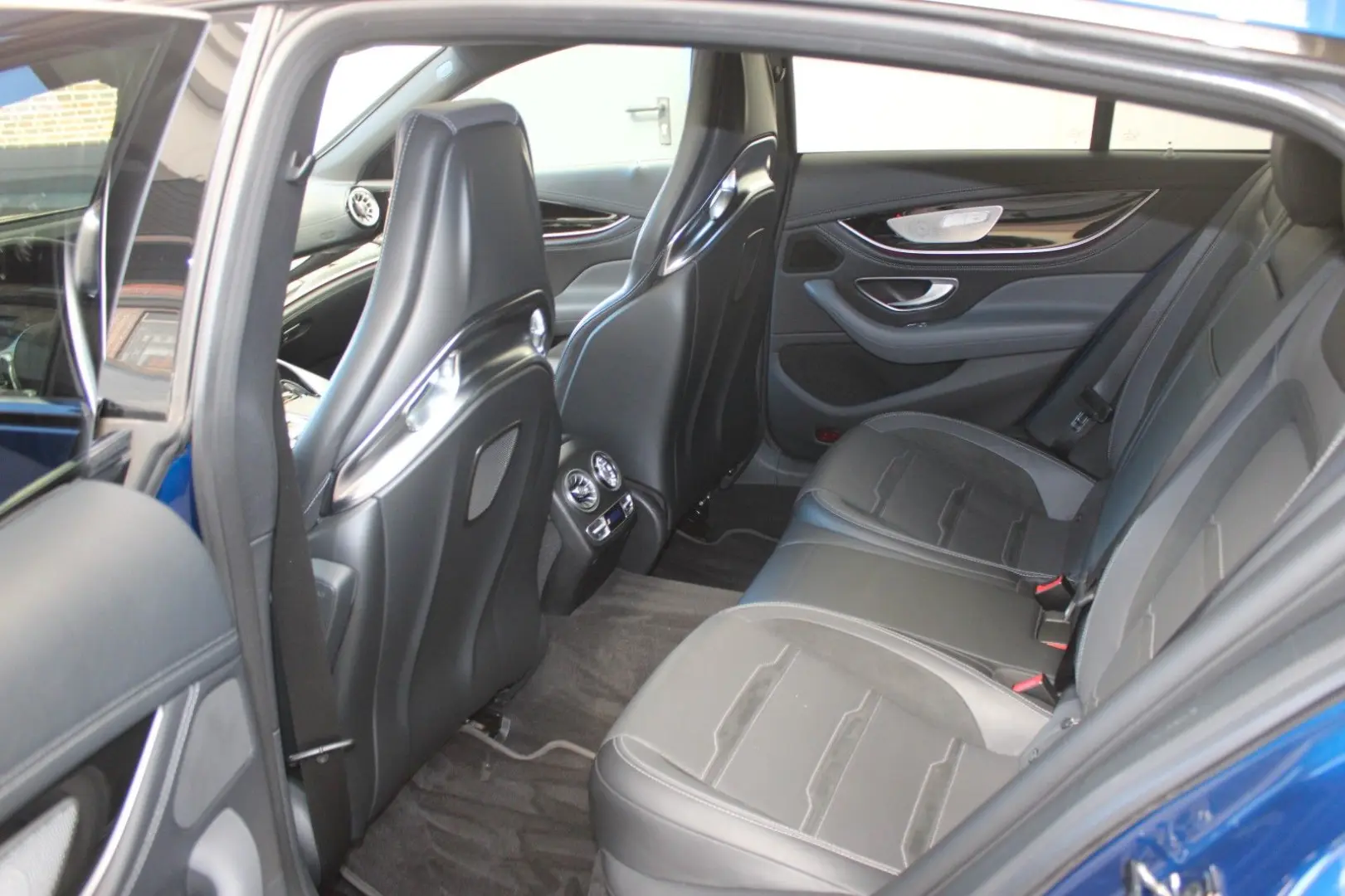 AMG GT 4-trg. 53 4Matic  Schale 360 schda