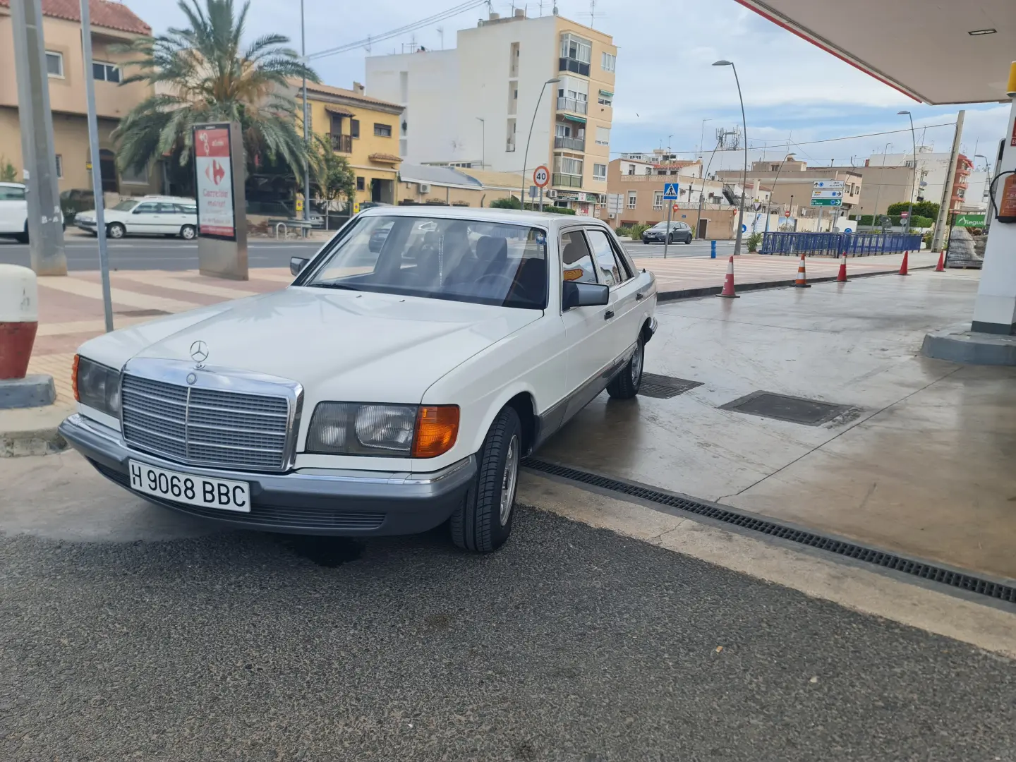 Mercedes-Benz S 280