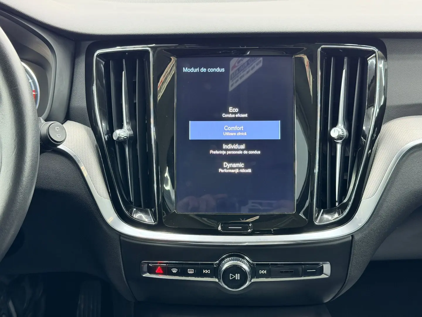 VOLVO V60 2019 2.0D E6 Garantie 12 Luni Rate Avans 0 Doar Cu