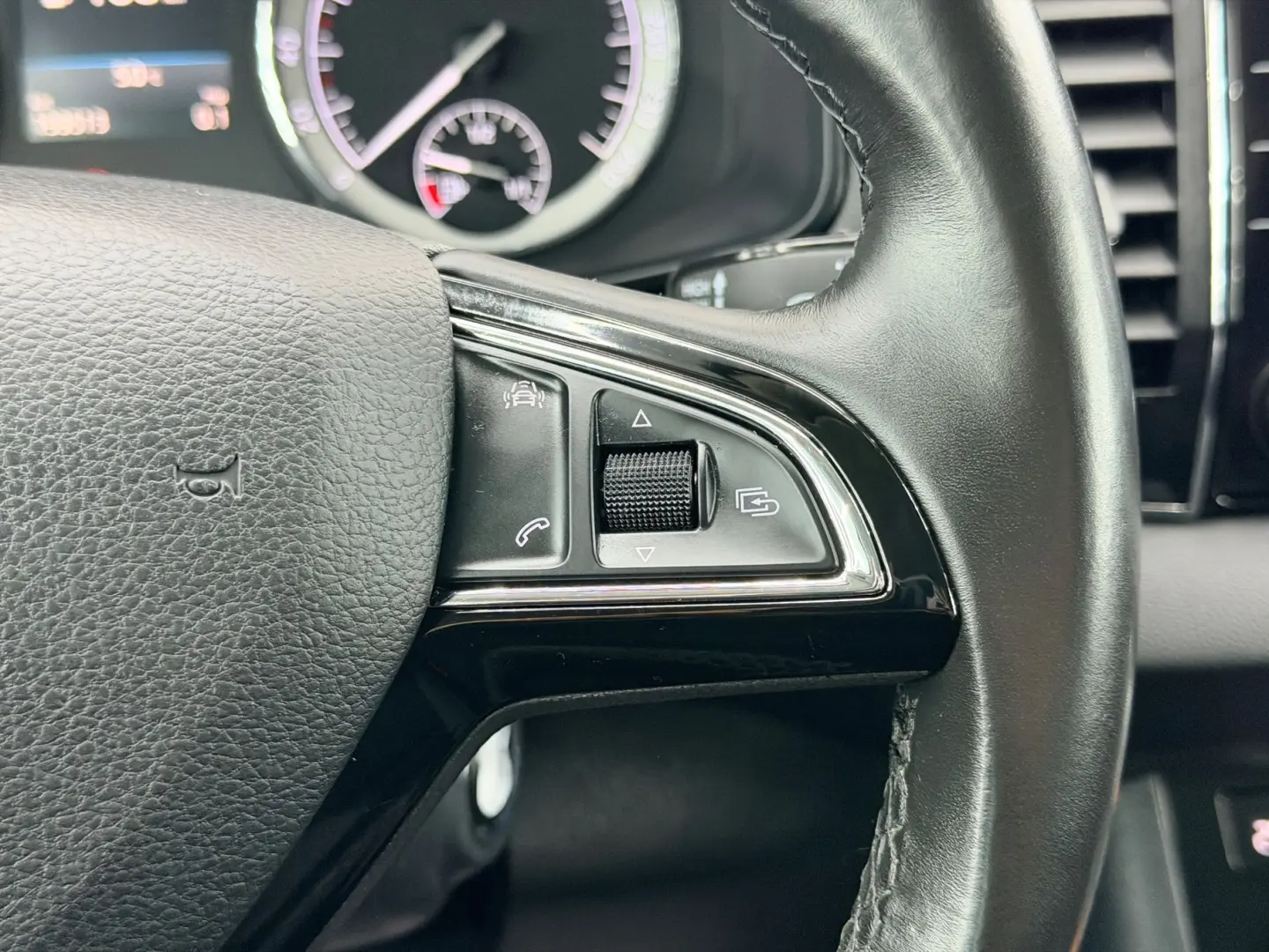 SKODA KAROQ 2019 1.6D E6 Garantie 12 Luni Rate Avans 0 Doar