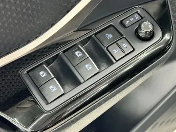 TOYOTA C-HR 2018 1.2i E6 Garantie 12 Luni Rate Avans 0 Doar