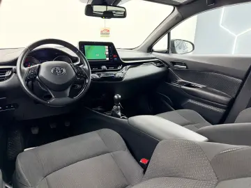 TOYOTA C-HR 2018 1.2i E6 Garantie 12 Luni Rate Avans 0 Doar