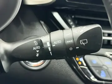 TOYOTA C-HR 2018 1.2i E6 Garantie 12 Luni Rate Avans 0 Doar