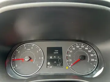 Dacia Logan ECO-G 100 MT6 Expression 2025