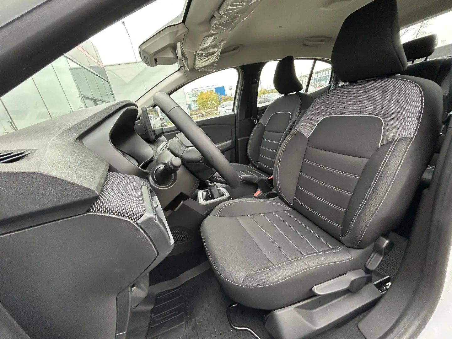 Dacia Logan ECO-G 100 MT6 Expression 2025