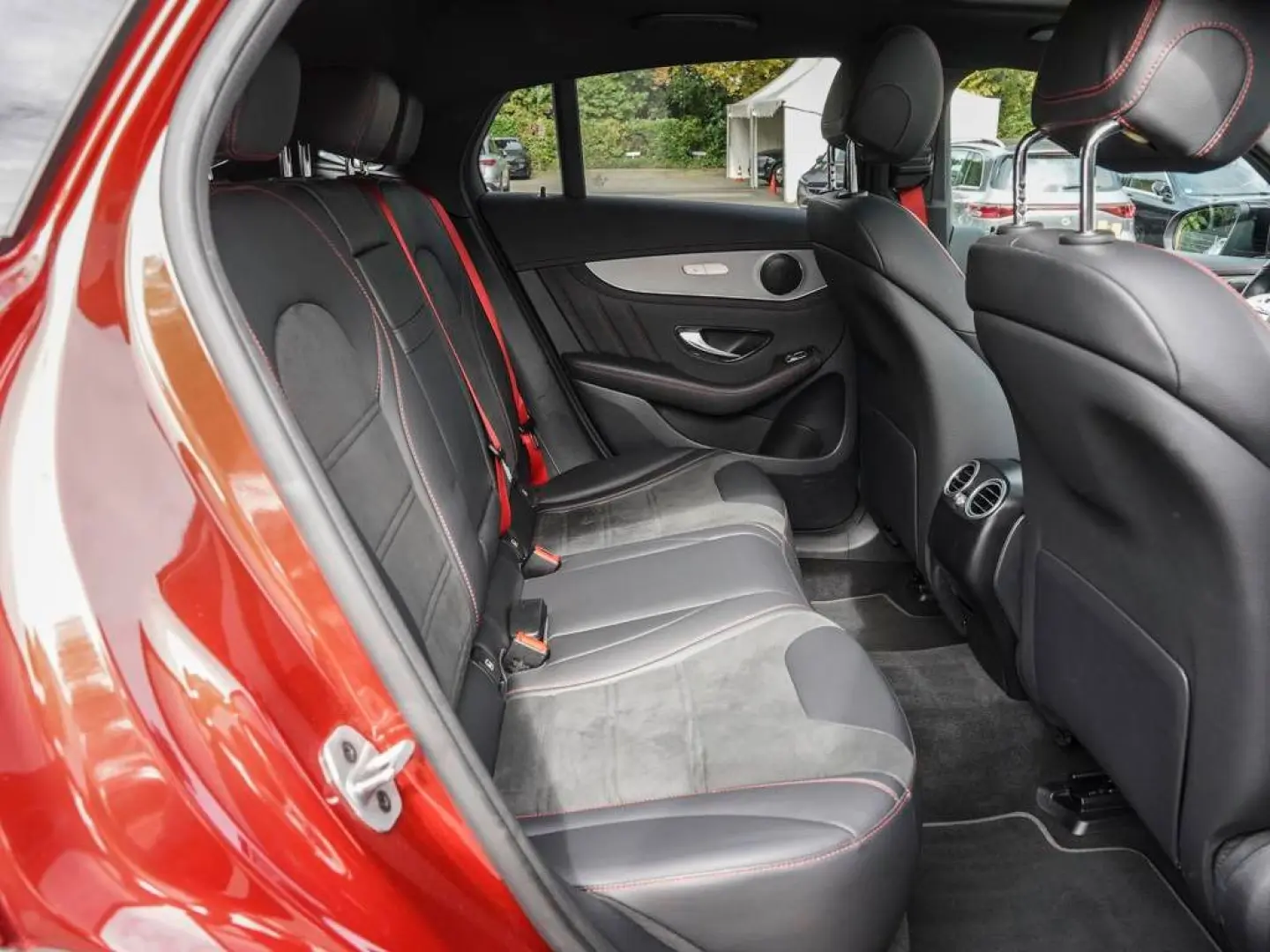 GLC 300 AMG-LINE STH. SHD DISTRONIC HUD NIGHT