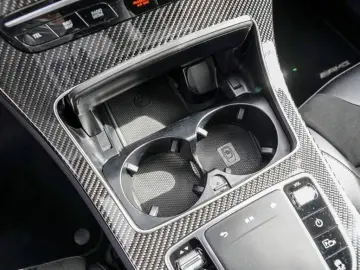 GLC 300 AMG-LINE STH. SHD DISTRONIC HUD NIGHT