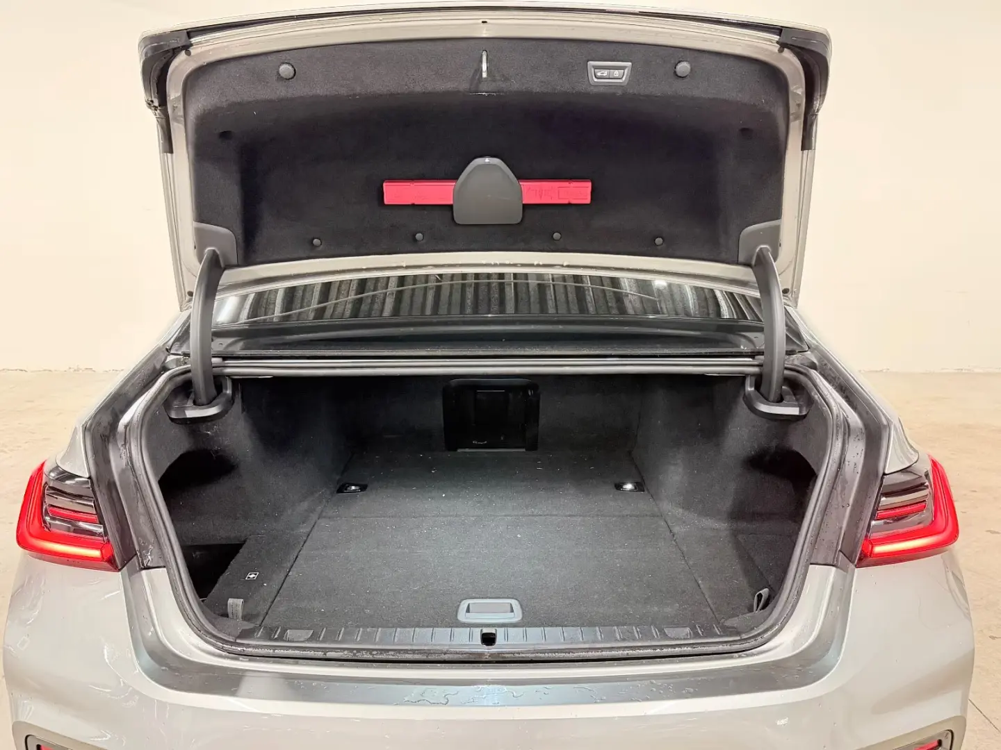 BMW 745e M Pack Individual