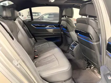 BMW 745e M Pack Individual