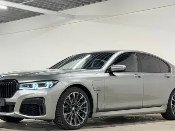 BMW 745e M Pack Individual