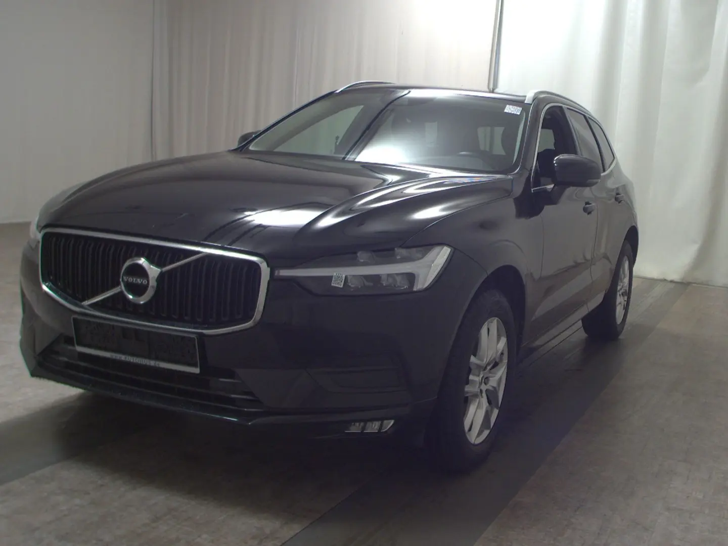 XC60 B4 D Momentum Navi LED AHK