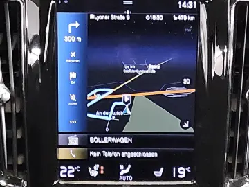 XC60 B4 D Momentum Navi LED AHK