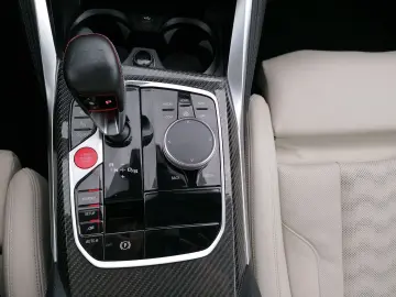 M4 Competition M Drivers Package HUD Sitzbelüftu