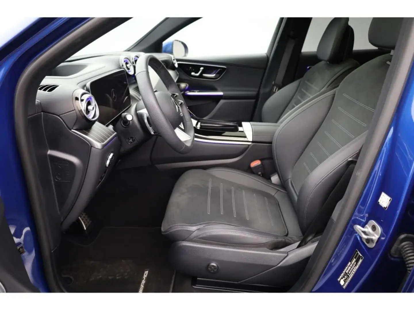 GLC 300 d 4M Cp AMG Premium Burm AHK Pano