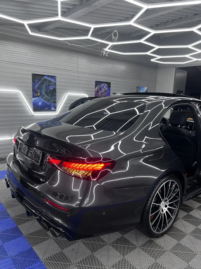 Mercedes-Benz E 53 AMG