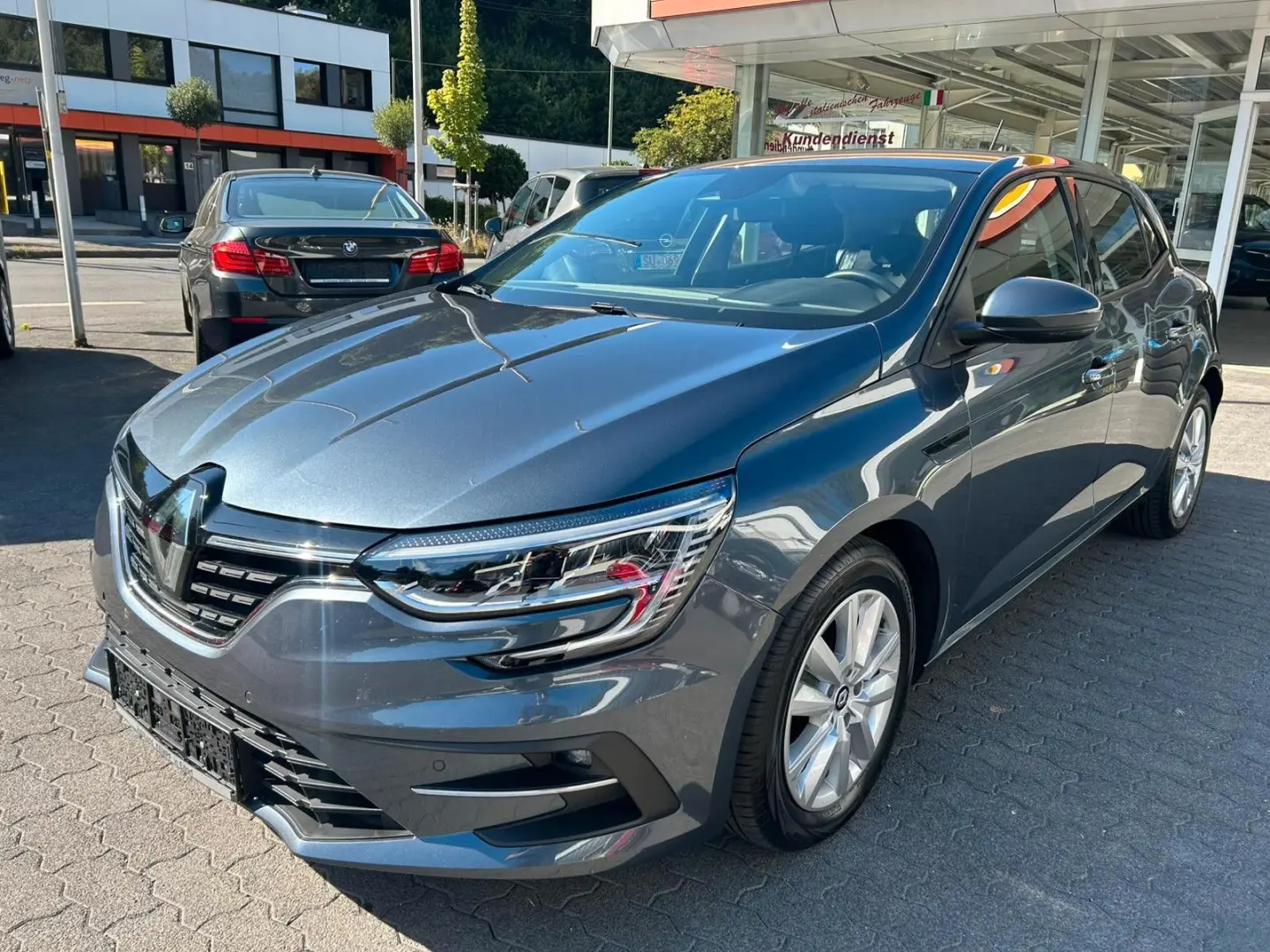 Megane IV Business Edition  1.Hd. TÜV ServiceNeu
