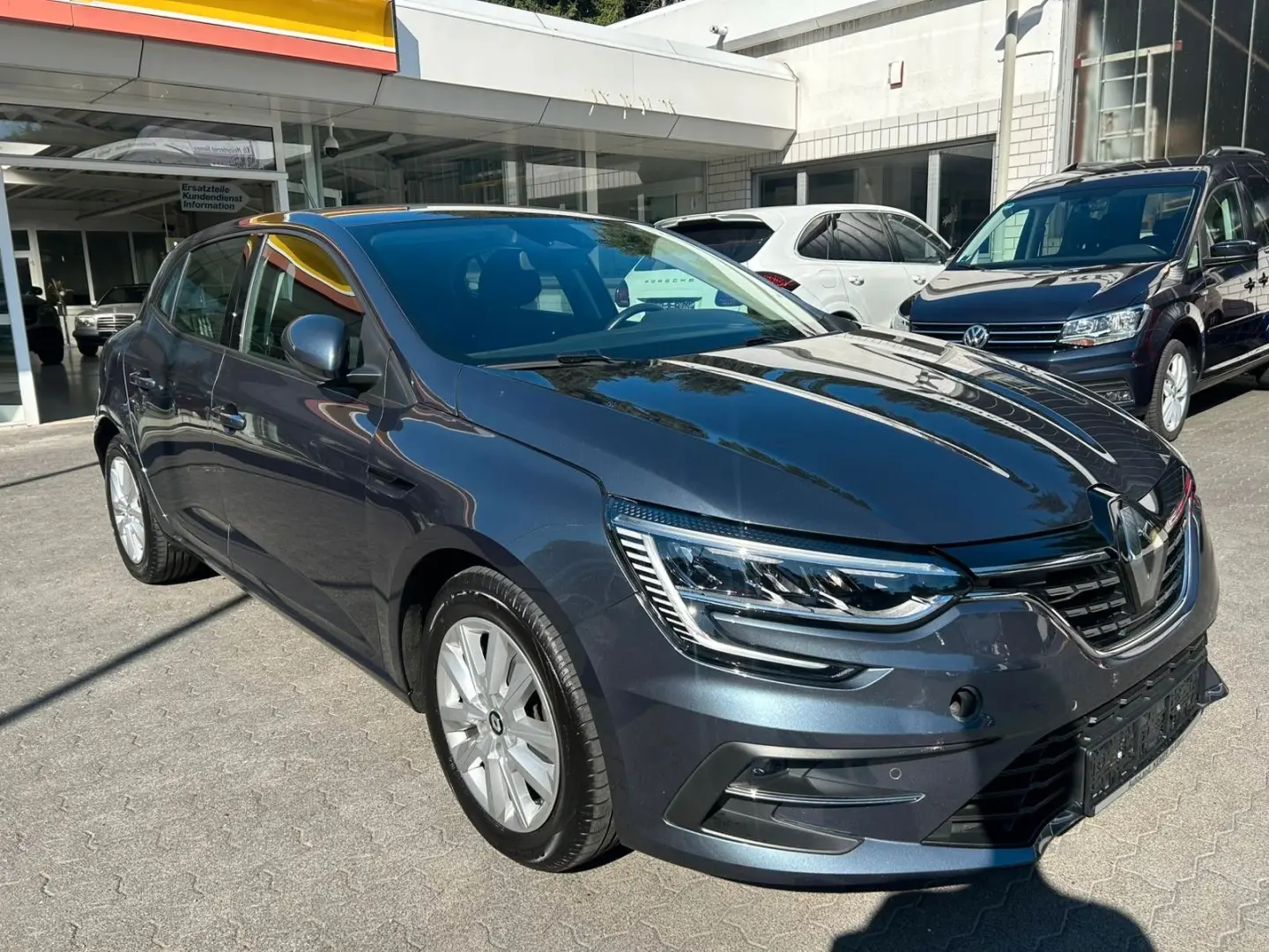 Megane IV Business Edition  1.Hd. TÜV ServiceNeu