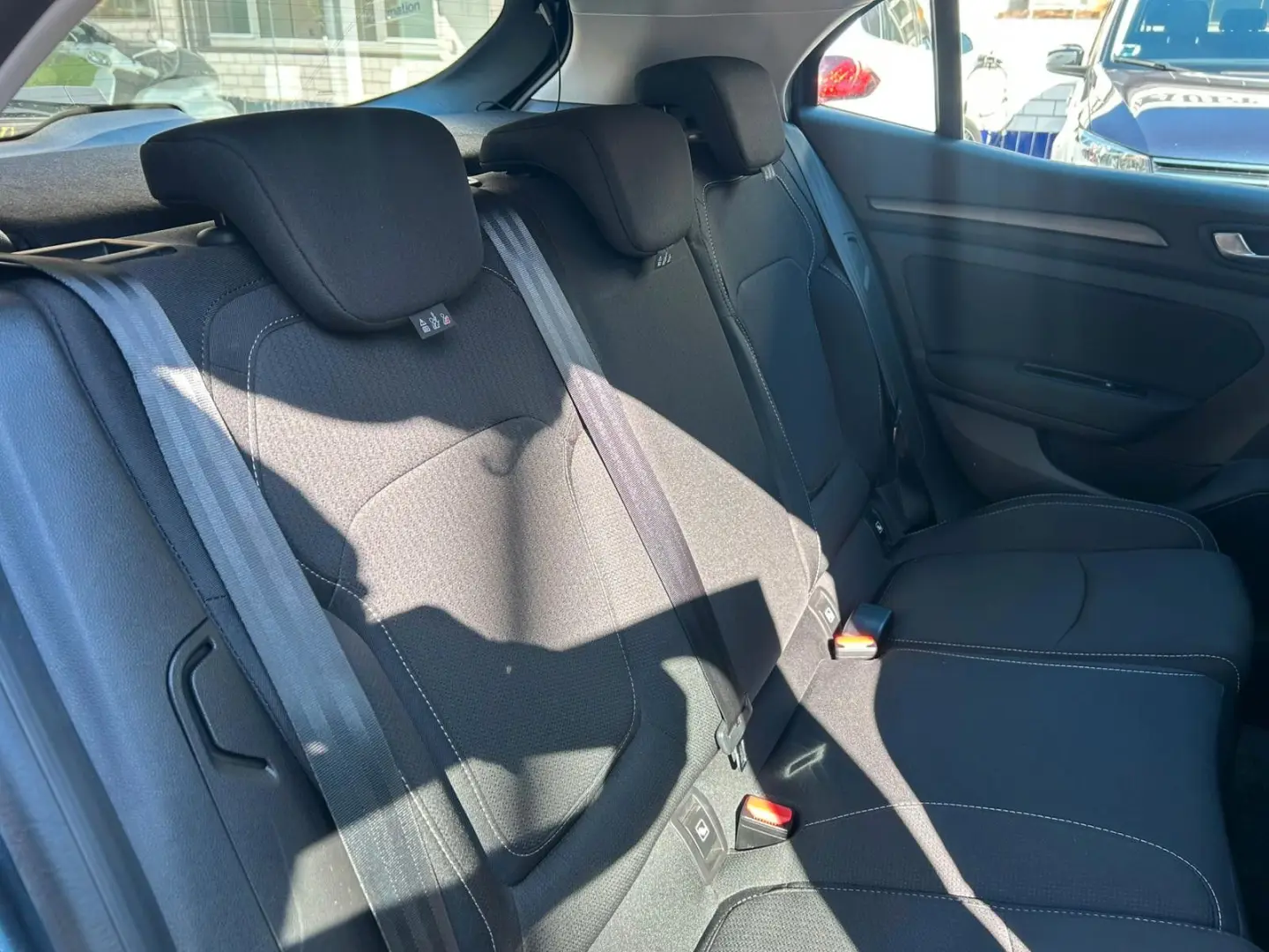 Megane IV Business Edition  1.Hd. TÜV ServiceNeu