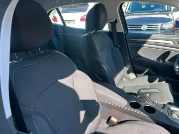 Megane IV Business Edition  1.Hd. TÜV ServiceNeu