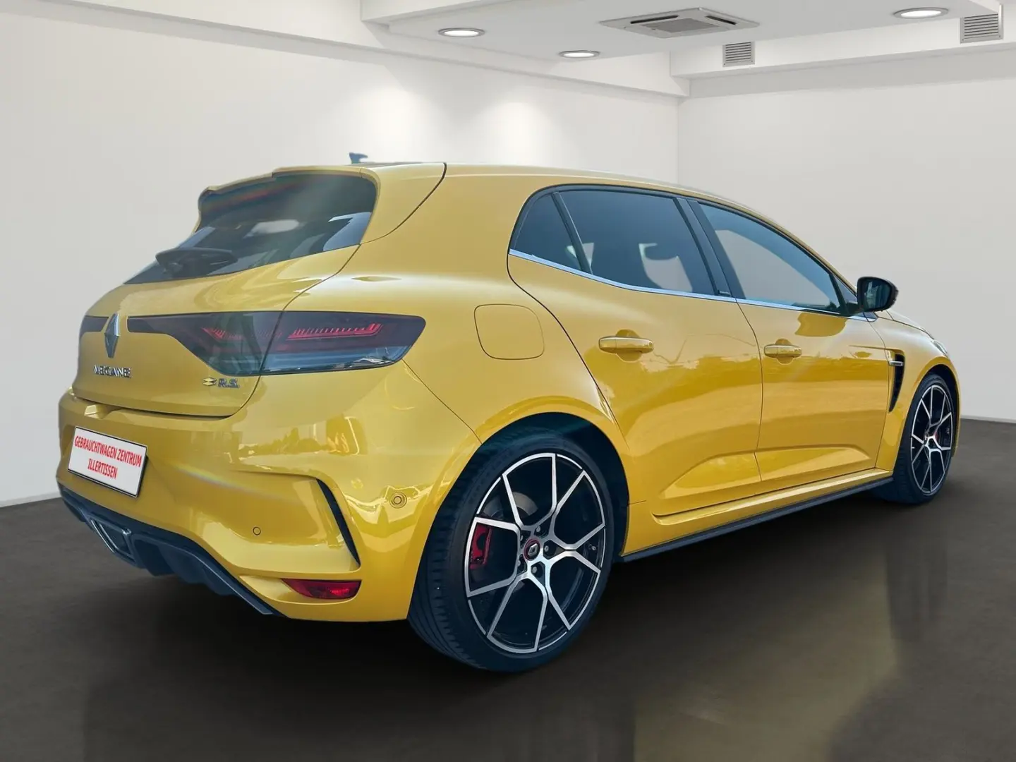 Megane IV 1.8 TCe R.S. Trophy  HEAD-UP BOSE LED