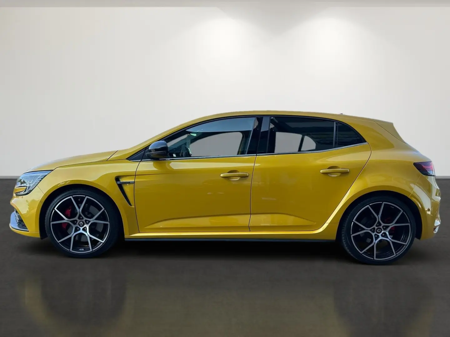 Megane IV 1.8 TCe R.S. Trophy  HEAD-UP BOSE LED