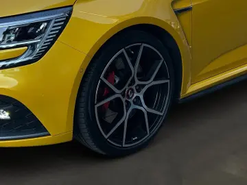 Megane IV 1.8 TCe R.S. Trophy  HEAD-UP BOSE LED