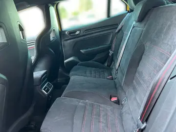 Megane IV 1.8 TCe R.S. Trophy  HEAD-UP BOSE LED