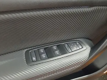 Megane IV Lim.5-trg. R.S. Trophy HUD R.S.Monitor