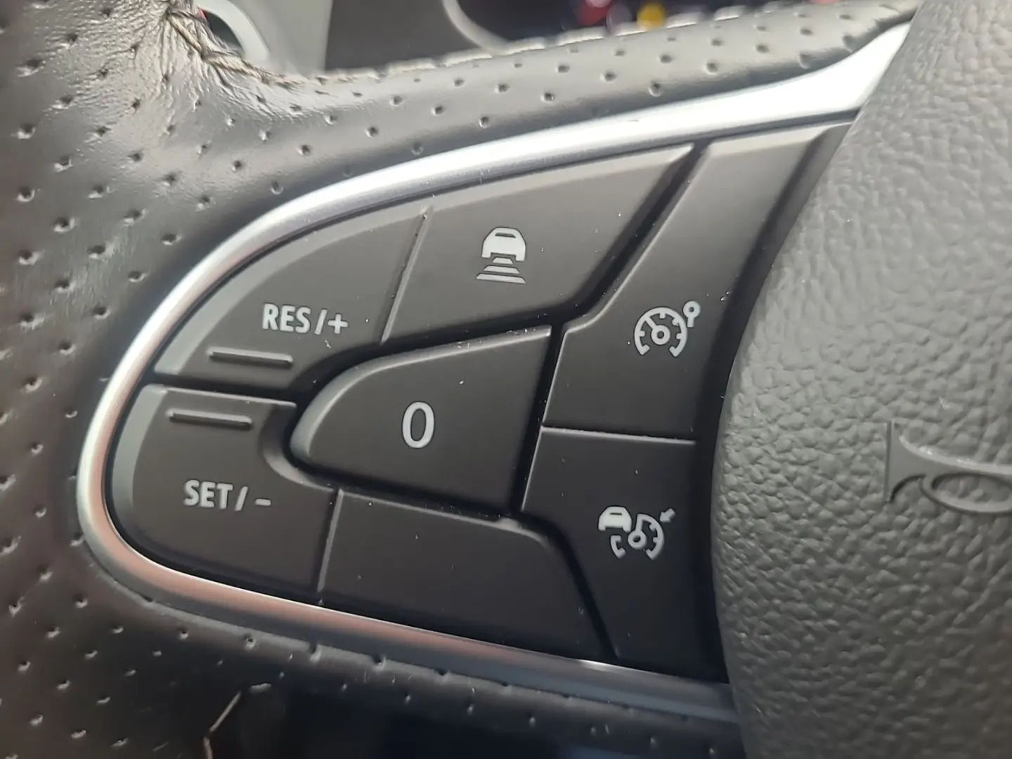 Megane IV Lim.5-trg. R.S. Trophy HUD R.S.Monitor