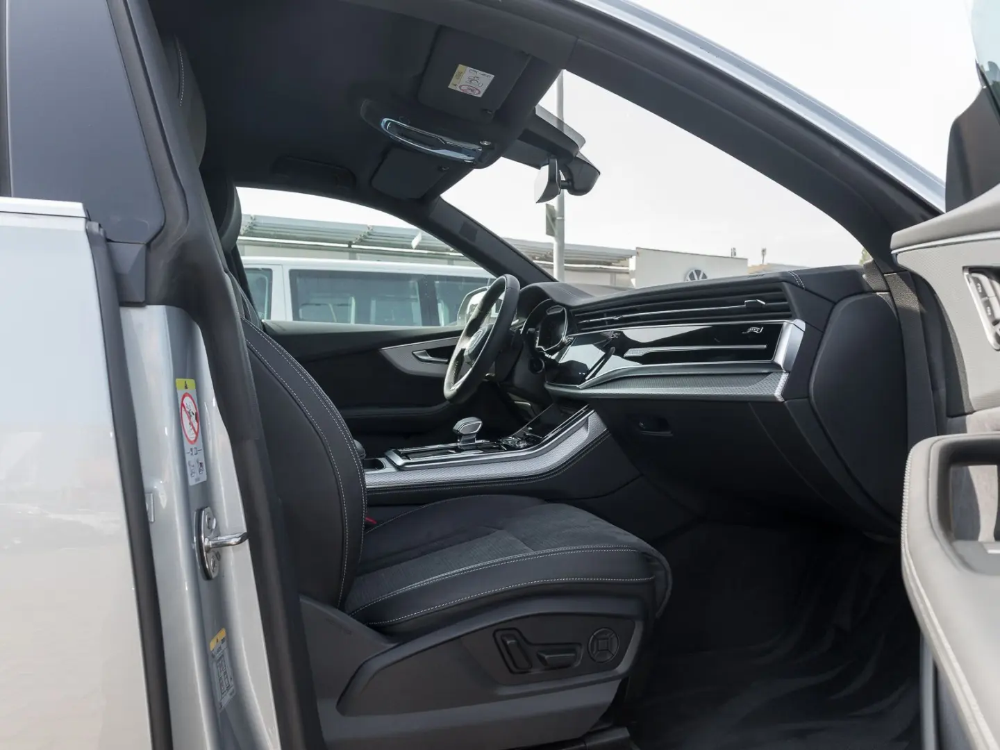 Q8 55 TFSIe Q S LINE FACELIFT LM21 HuD AHK 360