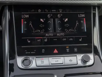 Q8 55 TFSIe Q S LINE FACELIFT LM21 HuD AHK 360