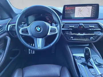 540d xDrive Limousine M SPORT Sitzelüft Massage