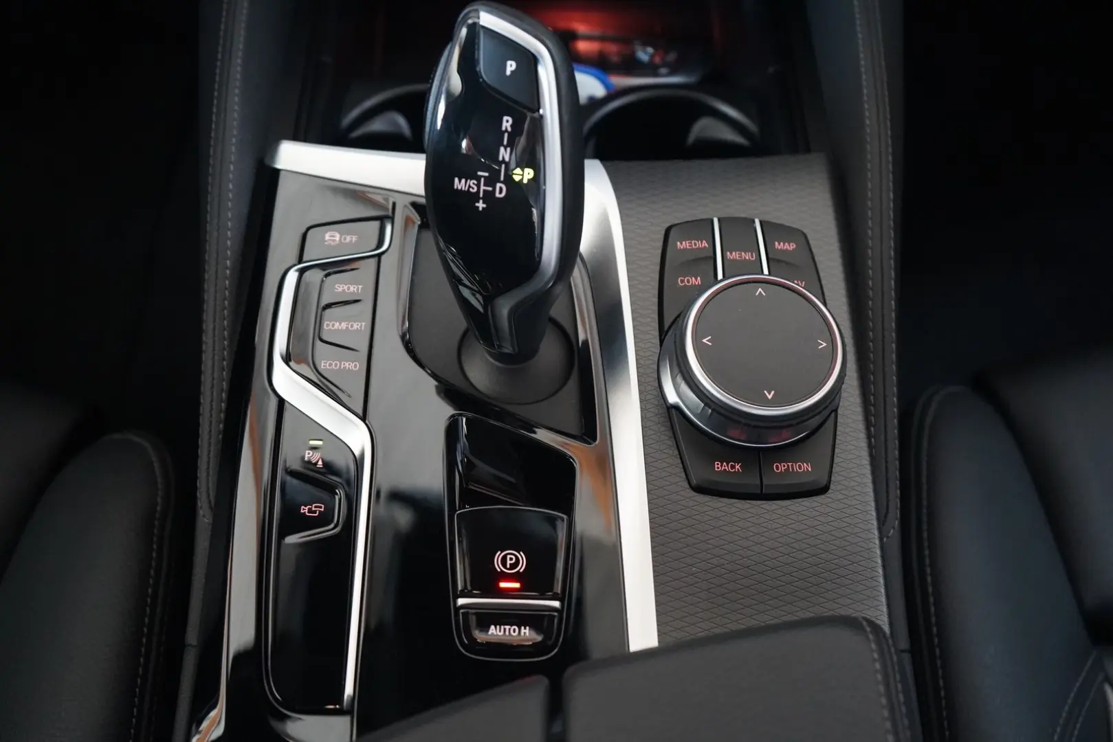 520d M Sport xDrive MHEV Aut. LED ACC Navi 360