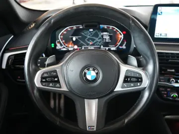 520d M Sport xDrive MHEV Aut. LED ACC Navi 360